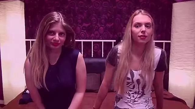 BlondeWitches on StripChat 