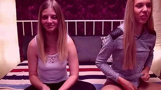 BlondeWitches on StripChat 