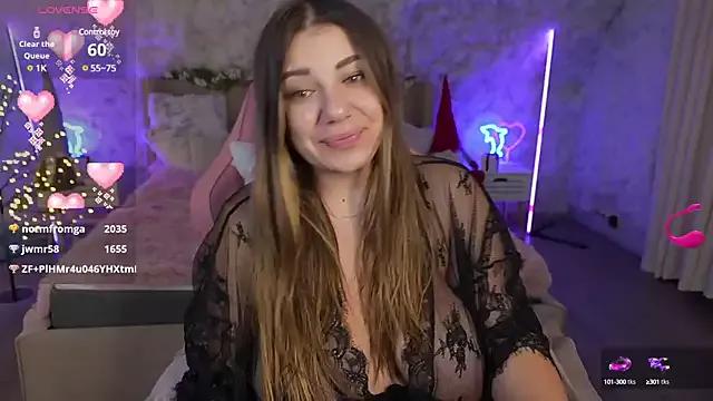 JulietDream on StripChat 