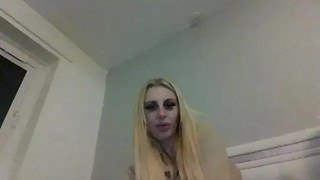 Lanalixxx69 on StripChat 