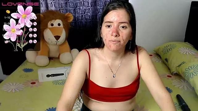 spicey_latina on StripChat 