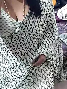 tamil-renjitha on StripChat 